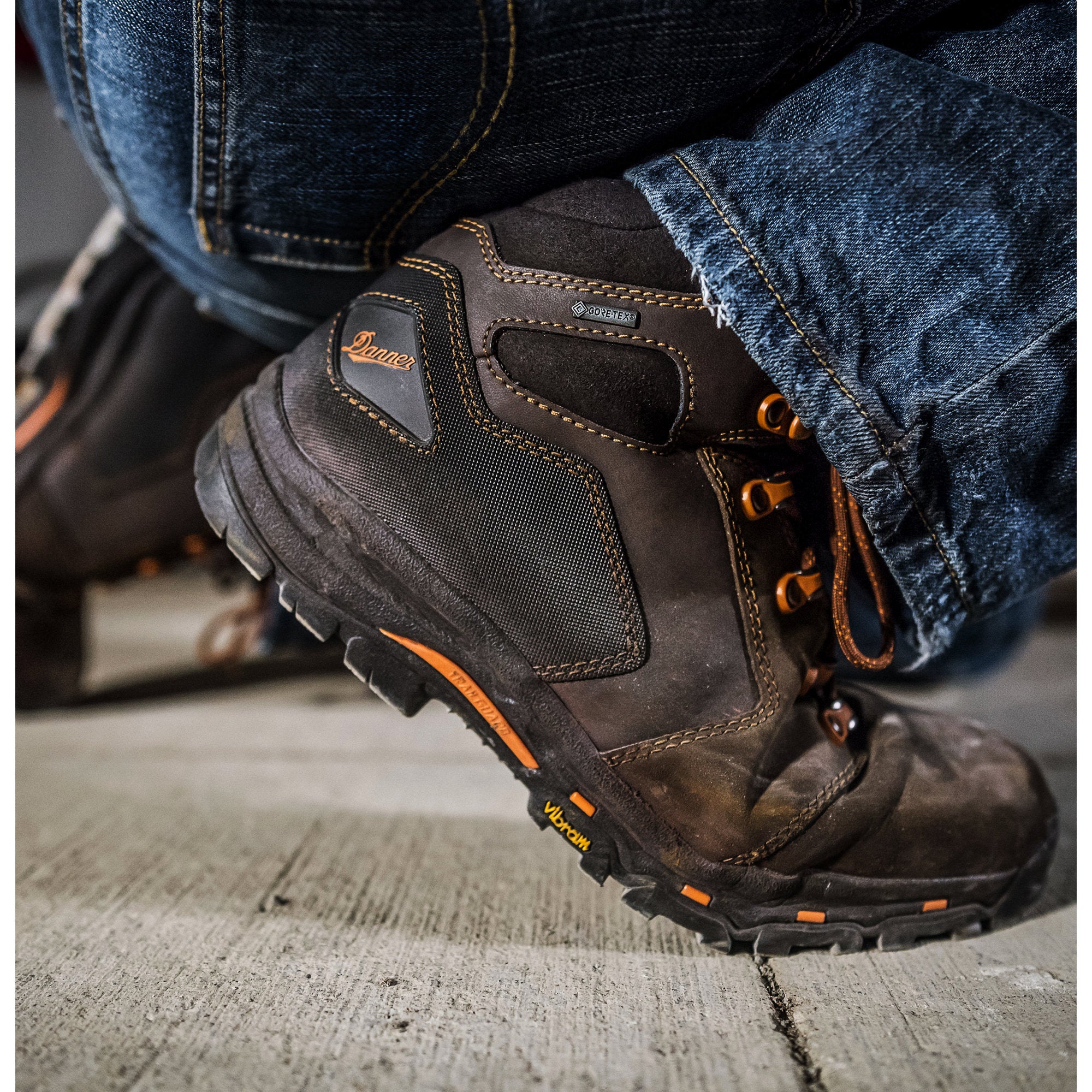 Danner Men's 13858 Vicious Oil & Slip Resistant Boot