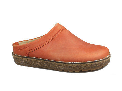 Haflinger leather clearance clogs womens