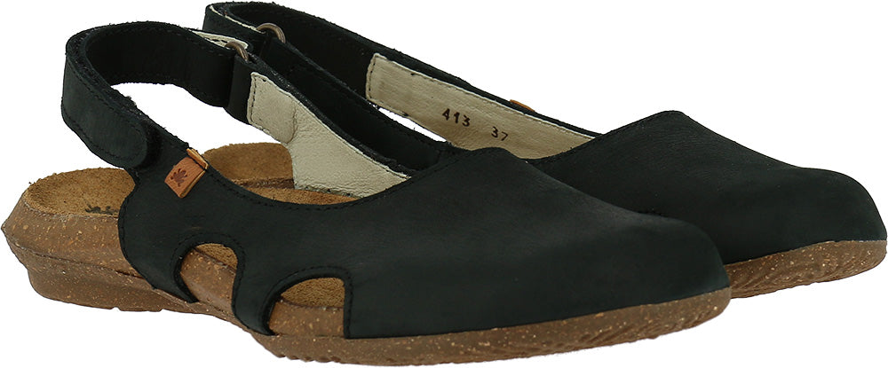 El Naturalista Women's Wakataua N413 Flat