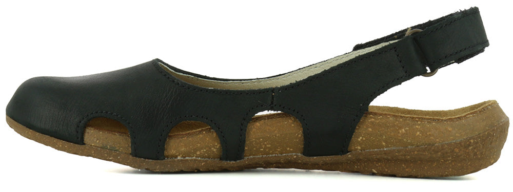 El Naturalista Women's Wakataua N413 Flat